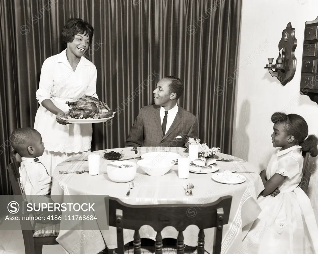 1960s AFRICAN AMERICAN FAMILY HOLIDAY TURKEY DINNER MOTHER FATHER 2 KIDS