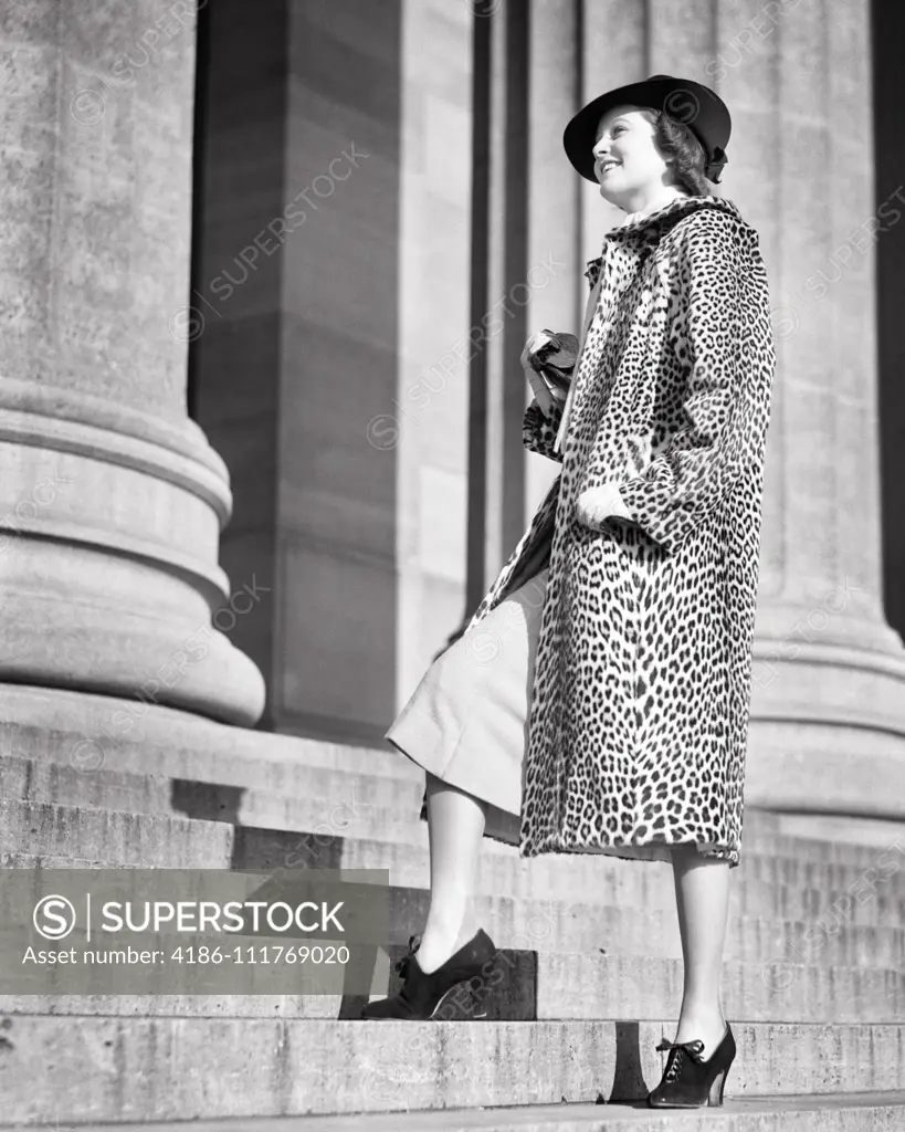 1930s on sale fur coat