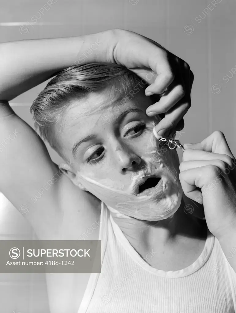 1950S Boy Shaving First Time