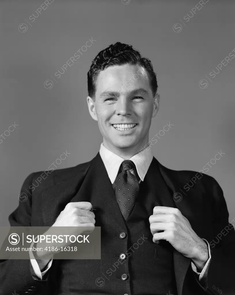 1940S Man In Suit Smiling