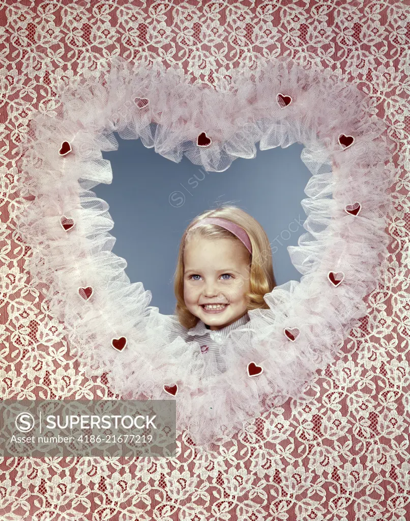 1960s SMILING BLONDE GIRL INSIDE LACY VALENTINES HEART 