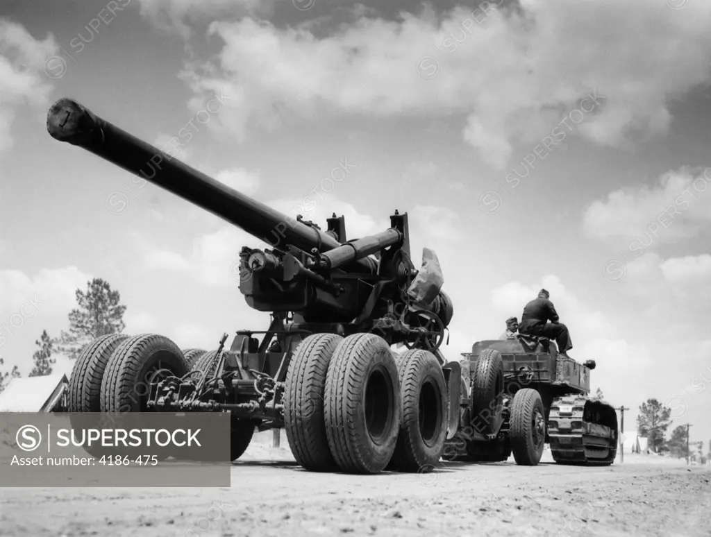 1940S Army Track Vehicle Hauling Heavy Artillery Gun