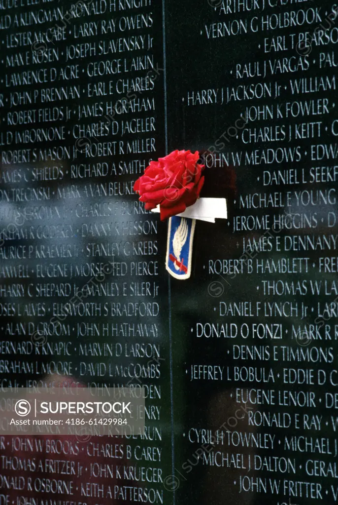 1980s VIETNAM VETERANS MEMORIAL WASHINGTON DC