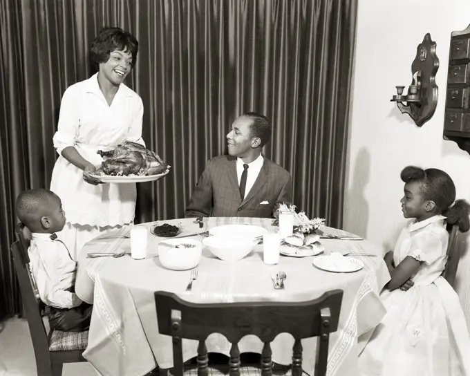 1960s AFRICAN AMERICAN FAMILY HOLIDAY TURKEY DINNER MOTHER FATHER 2 KIDS