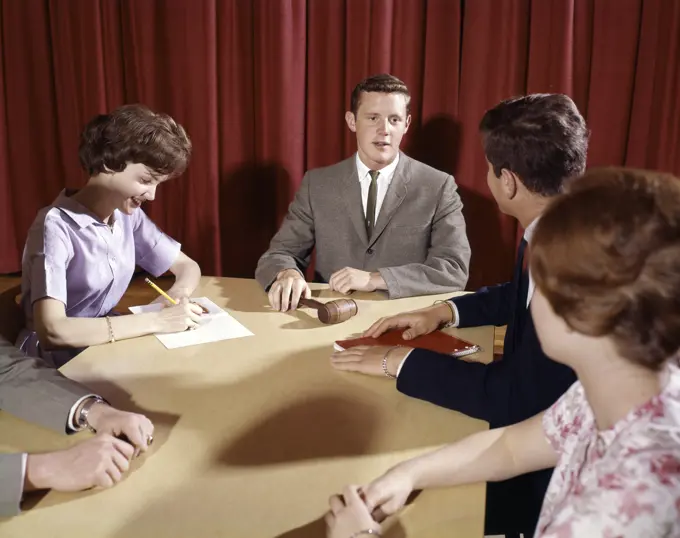 1960S College Students Meeting Council