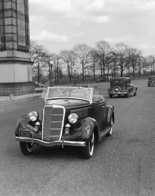 1930S Retro Car Driving