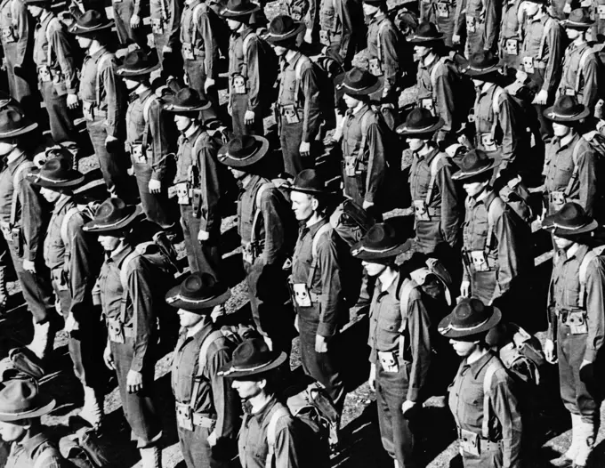 1910s 1917 WORLD WAR I US ARMY TROOPS IN FORMATION