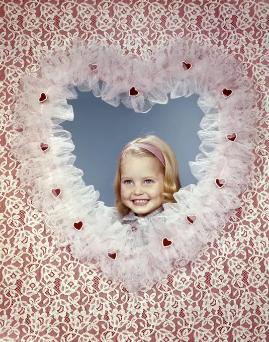 1960s SMILING BLONDE GIRL INSIDE LACY VALENTINES HEART 