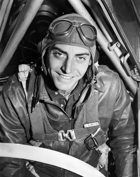 1940S Fighter Airplane Pilot On Us World War Ii Bond Promotion Tour