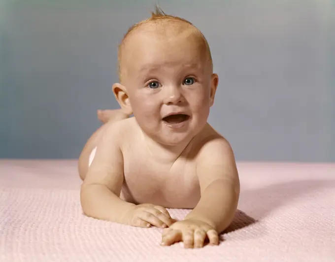 1970S Happy Baby Crawling