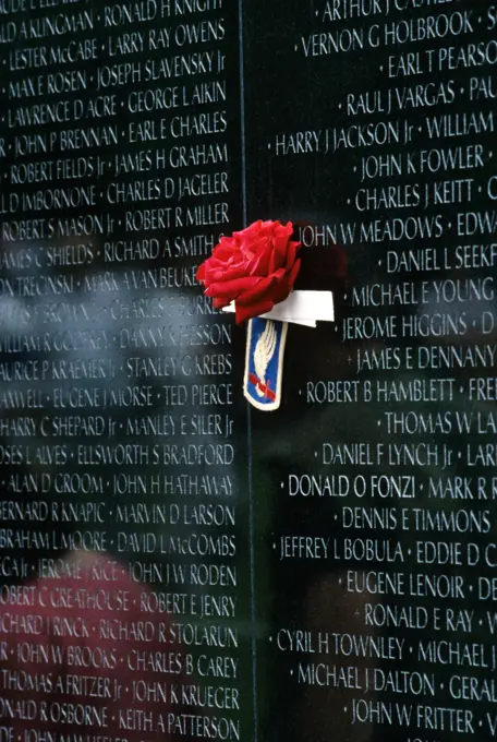 1980s VIETNAM VETERANS MEMORIAL WASHINGTON DC