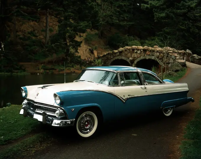 Ford Fairlane V8 Circa 1950S