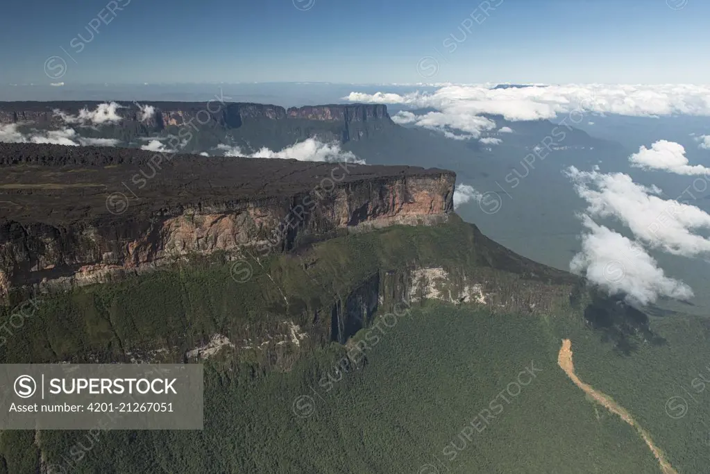 Clouds between tepuis, Mount Roraima, Pacaraima Mountains, Guyana