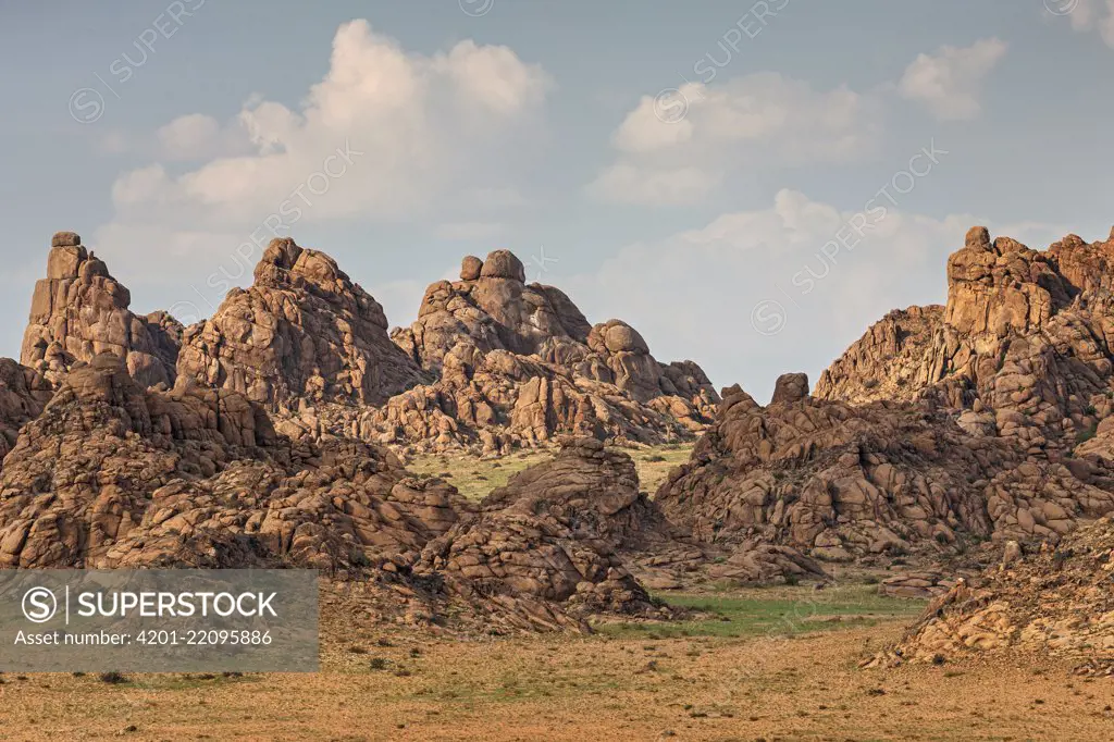 Granite rock formations, Ikh Gazriin Chuluu, Gobi Desert, Mongolia