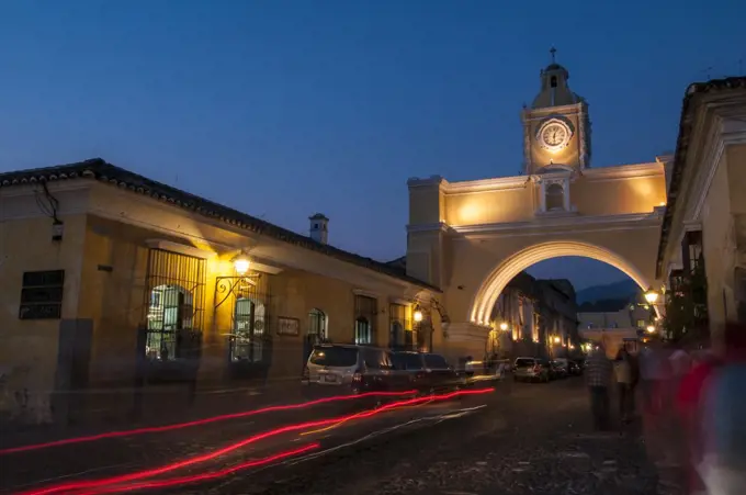 Santa Catalina Arch, Arco de Santa Catalina, at night, Antigua, Guatemala