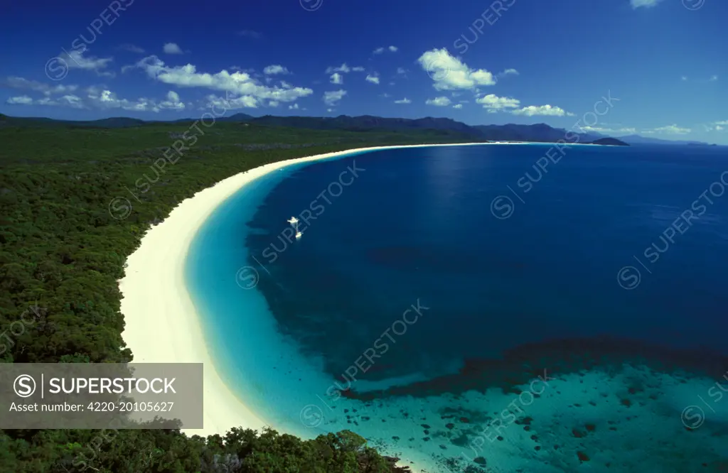 Whitehaven Beach, Whitsunday Island Whitsunday Island. Whitsunday Group, Great Barrier Reef Marine Park (World Heritage Area), Queensland, Australia.