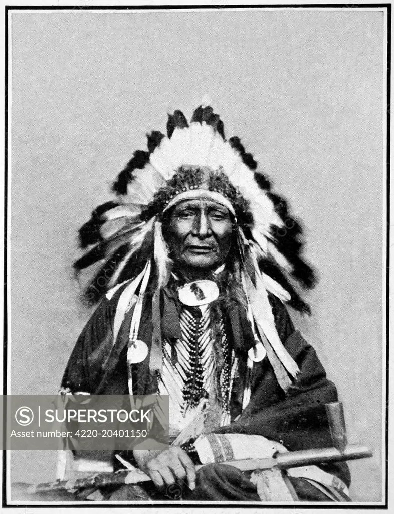 In all their war paint, Chiefs of the vanishing Sioux tribe. The Sioux were originally the principle tribe in Dakota. By 1851 they had lost nearly all of their land.  Their last great rising was in 1876 when they challenged the Americans under their great chief Sitting Bull.     Date: 1905