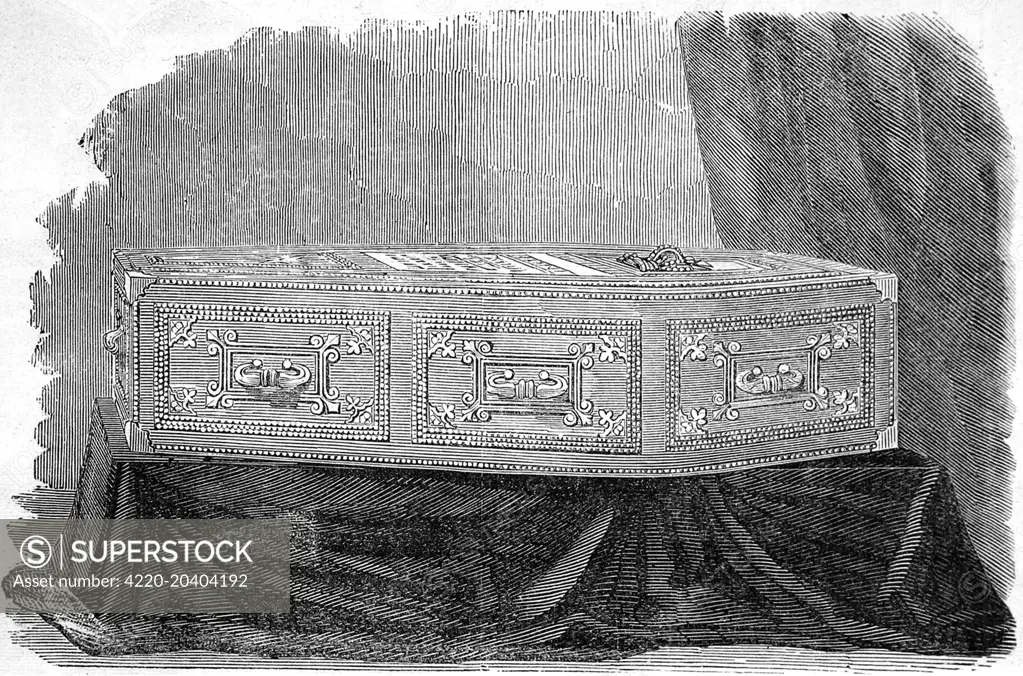 Coffin of Prince Albert, husband of Queen Victoria, lying in state.  Queen Victoria was devastated by the death of her husband and became a recluse after his funeral.     Date: 28 December 1861