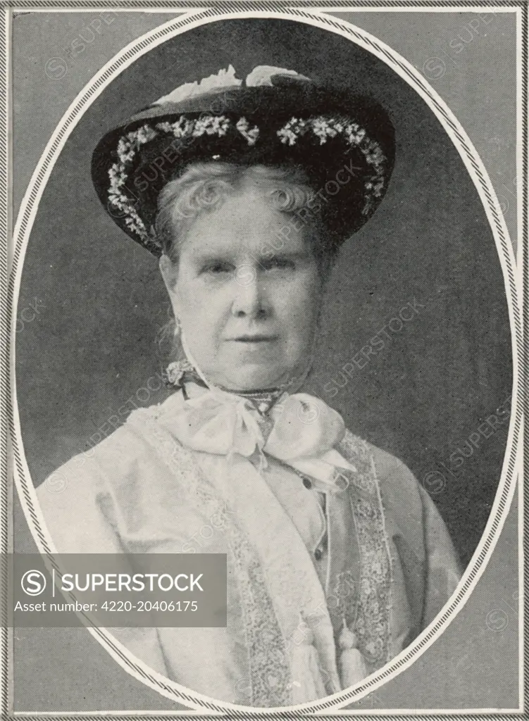 Emma Gifford, first wife of Thomas Hardy.  She died in 1912, inspiring Hardy to write some of his most moving love poems.     Date: 1st August 1908