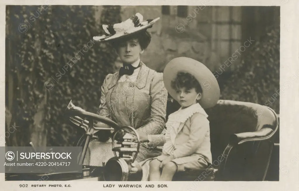 Frances Evelyn 'Daisy' Greville, Countess of Warwick (1861 - 1938 