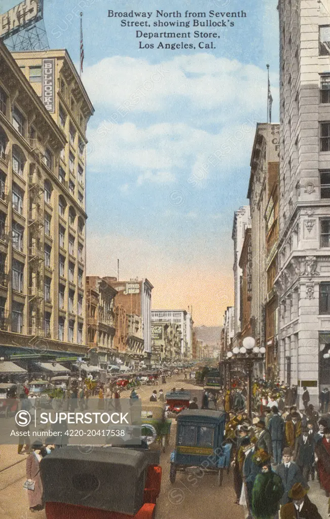 Los Angeles, California, USA - Broadway, north from 7th Street showing Bullock's Department Store.     Date: 1917