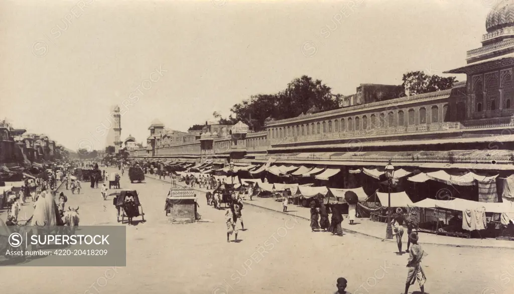 The Sadar Bazaar, Delhi, India     Date: circa 1920