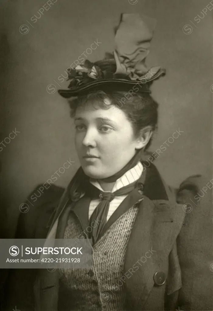 Marion Lea (1864-1944), American actress, co-produced Ibsen's play &quot;Hedda Gabler&quot;.     Date: 1890