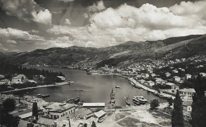 Gruz Neighbourhood, Dubrovnik, Croatia.     Date: circa 1930s