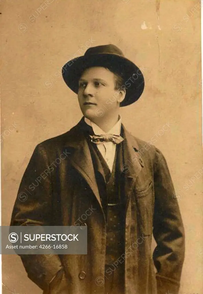 Opera singer Feodor Chaliapin (1873_1938) by Anonymous  /The Russian State Library, Moscow/1900s-1910s/Photograph/Russia/Opera, Ballet, Theatre,Portrait