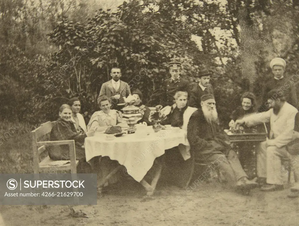 Leo Tolstoy playing chess with composer Sergei Taneyev, Tolstaya, Sophia Andreevna (1844-1919)