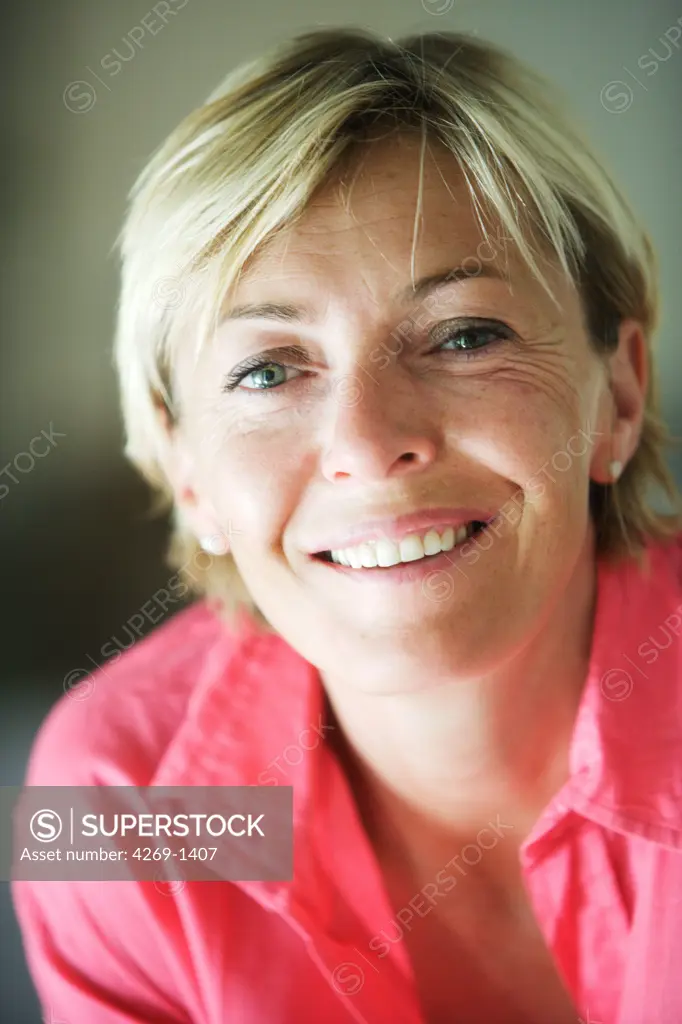 Portrait of a 45 years old woman.