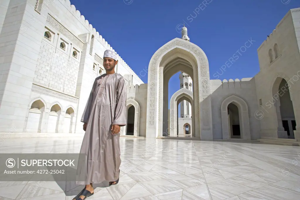 Oman, Muscat, Ghala, Al Ghubrah (Grand Mosque) Mosque. The mosque, a magnificent example of modern islamic architecture, was built for the nation by Sultan Qaboos to mark the 30th year of his reign and is open, at certain times, to non-Muslims.