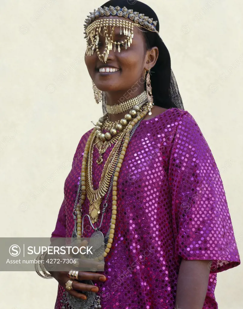 An Afar girl from the Sultanate of Tadjoura wears exotic gold jewellery for marriage and other important celebrations. Although some of this jewellery will be made locally, other pieces will have been bought in Arabia, Ethiopia and the Indian sub-continent.