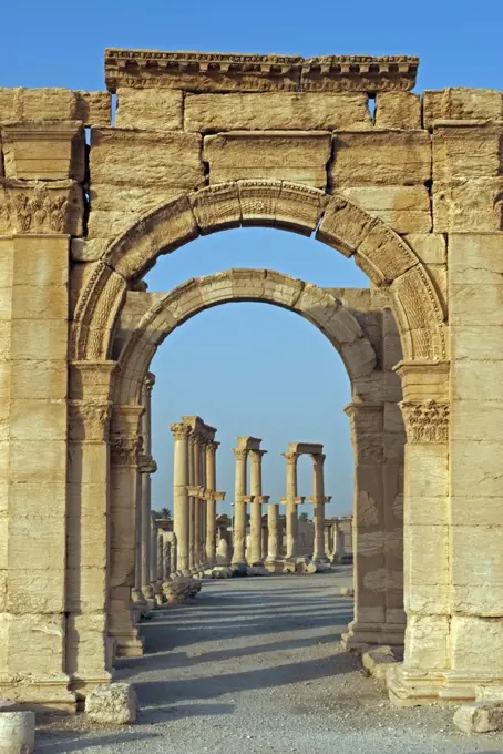 Syria, Palmyra. Archway off the cardo maximus.