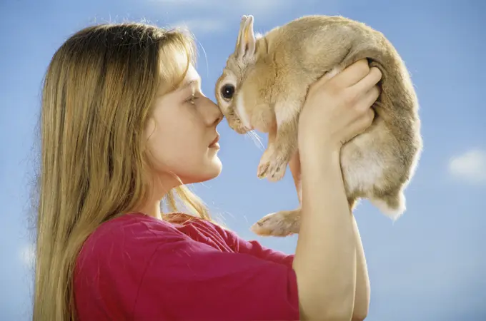 girl with rabbit