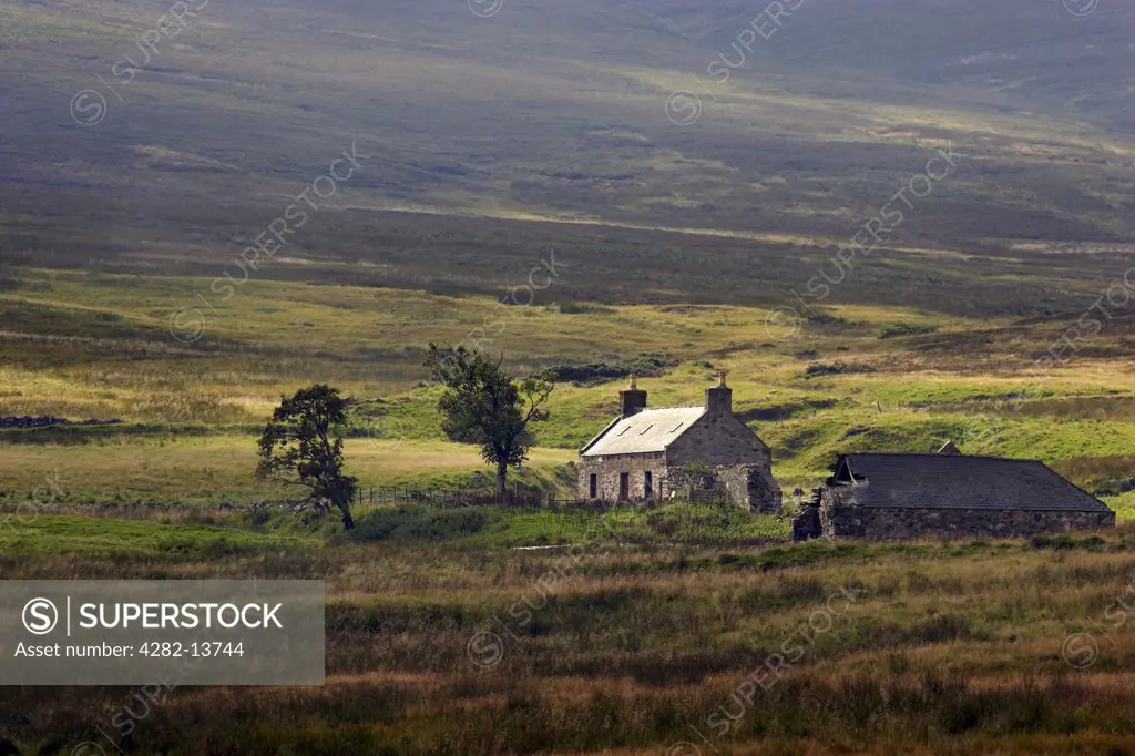 Scotland, Aberdeenshire, Cabrach. Croft Ruins in the Cabrach. The Cabrach is the name given to a sparsely populated, heath-covered upland plateau area of Moray lying between Dufftown and the settlements of Rhynie and Lumsden.