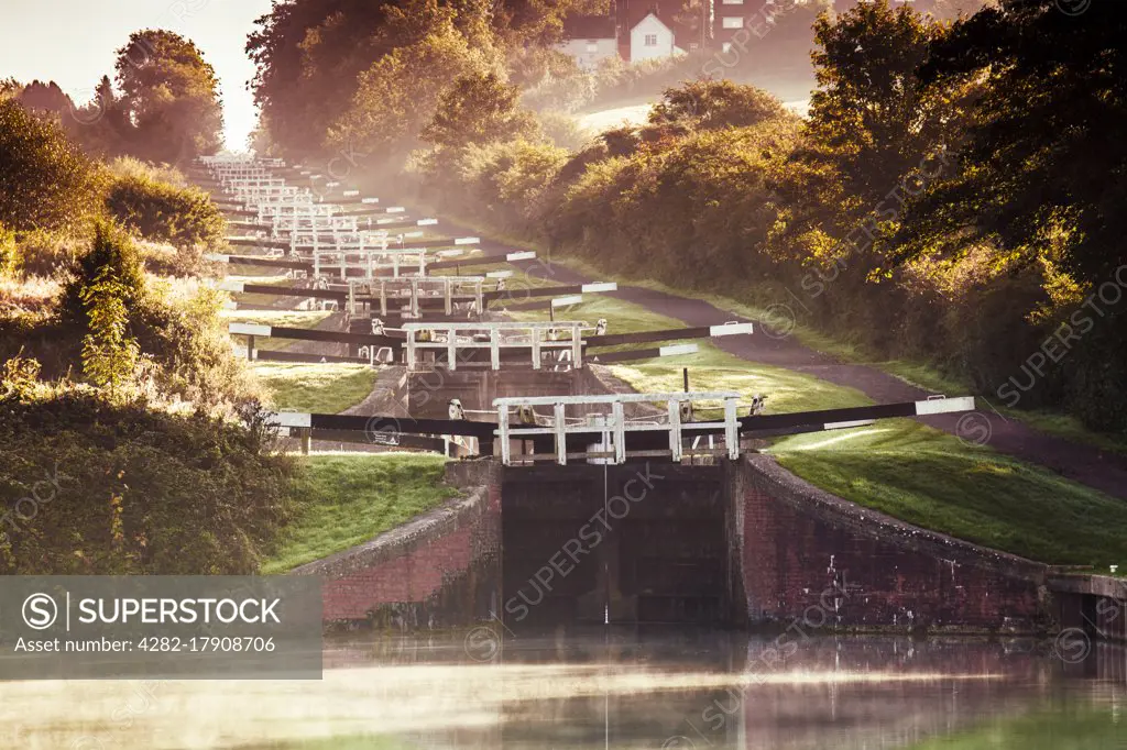 Caen Hill Locks on the Kennet and Avon Canal in Devizes in Wiltshire.