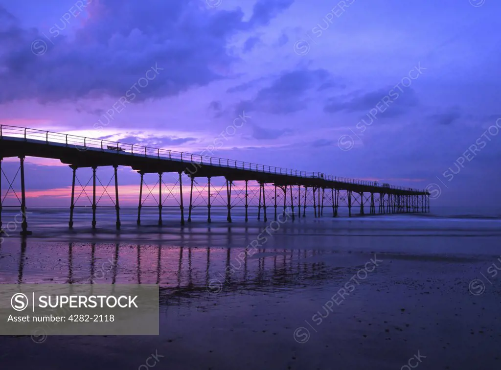 England, Northumbria, Cleveland. The pier at Saltburn-by-the-Sea. Cleveland-by-the-Sea is home to the world's oldest water-powered cliff lift.