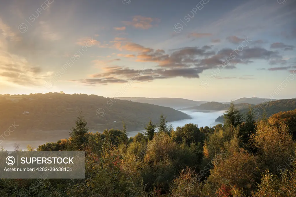 Misty autumn morning in the lower Wye Valley.