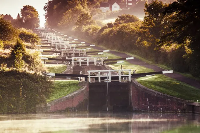 Caen Hill Locks on the Kennet and Avon Canal in Devizes in Wiltshire.