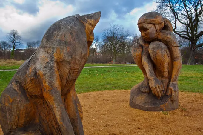 England, London, Regent's Park. Wooden sculptures in the grounds of The Regent's Park which is a Royal Park in London.