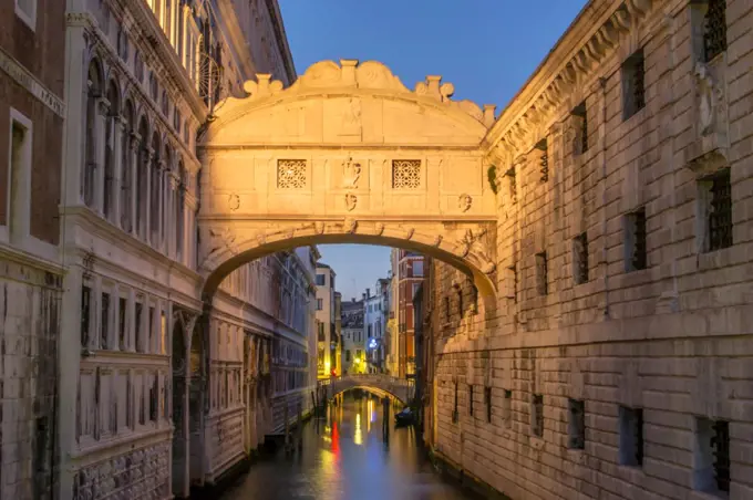 Italy, Veneto, Venice. A view of the Bridge of Sighs in Venice after sunset.