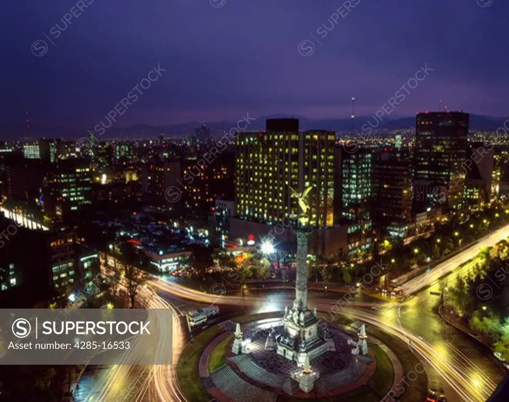 Angel  Monument ( Independence Column ) on Reforma Avenue at night, Mexico City, Mexico