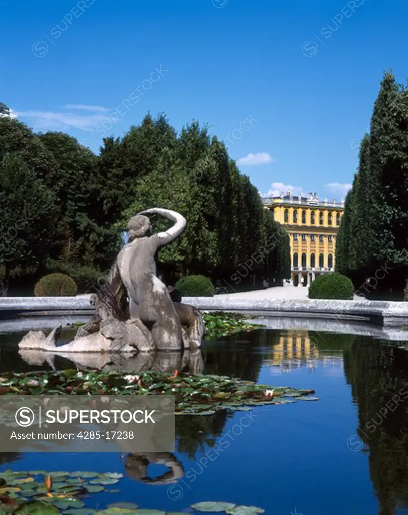 Naiad Fountain, Schonbrunn Palace and Gardens, Vienna, Austria.  Baroque Architecture