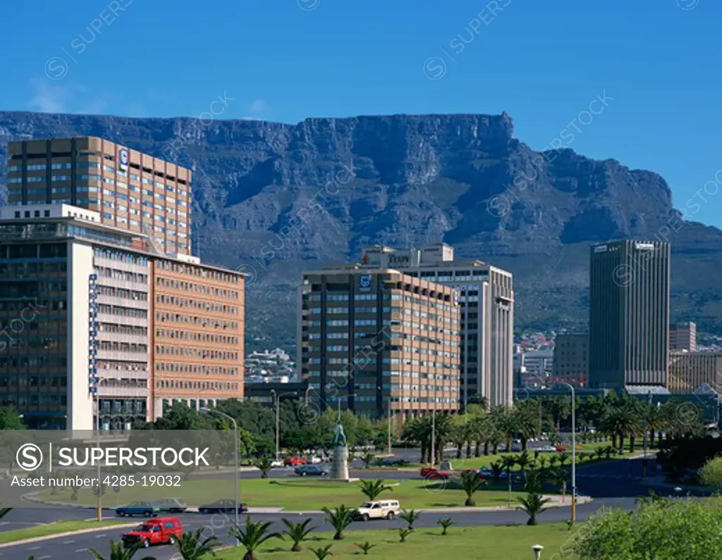 South Africa, Cape Town Skyline, Table Mountain