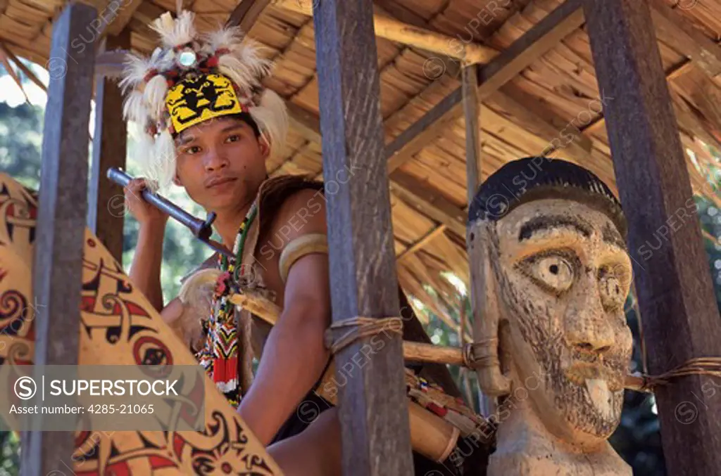 Sarawak Cultural Village, Orang Ulu Warrior