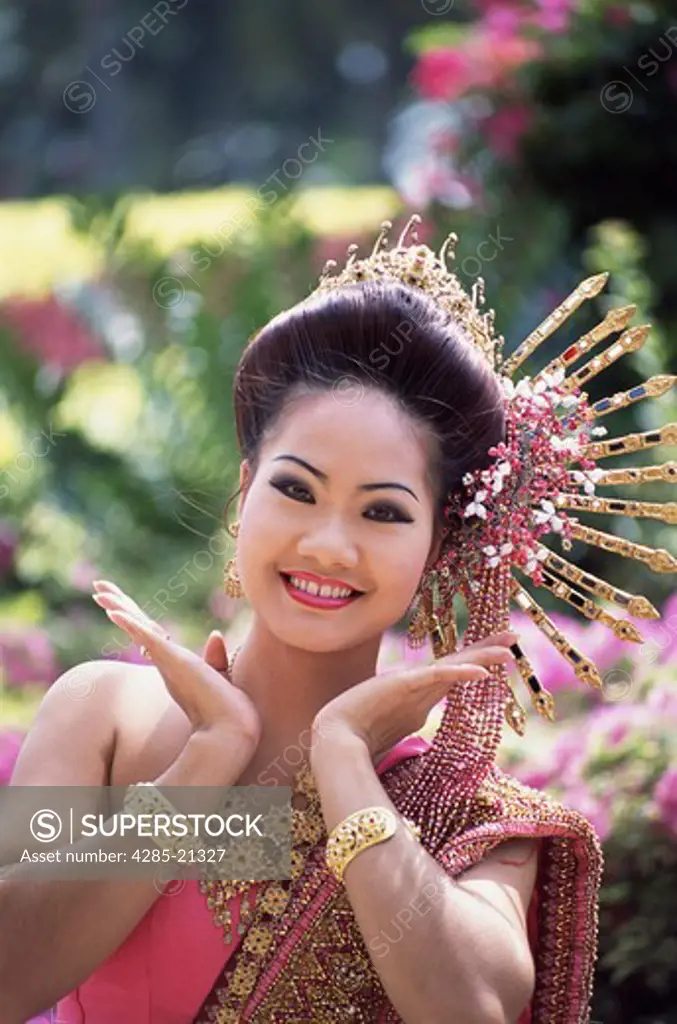 Pattaya, Thai Dancer