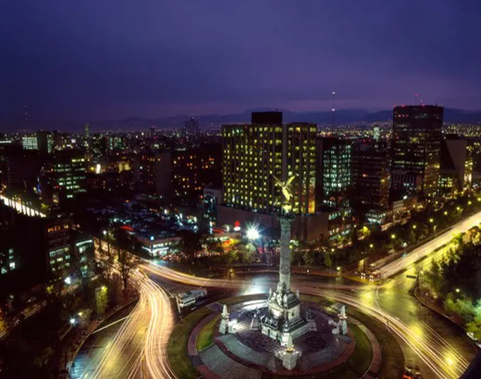 Angel  Monument ( Independence Column ) on Reforma Avenue at night, Mexico City, Mexico