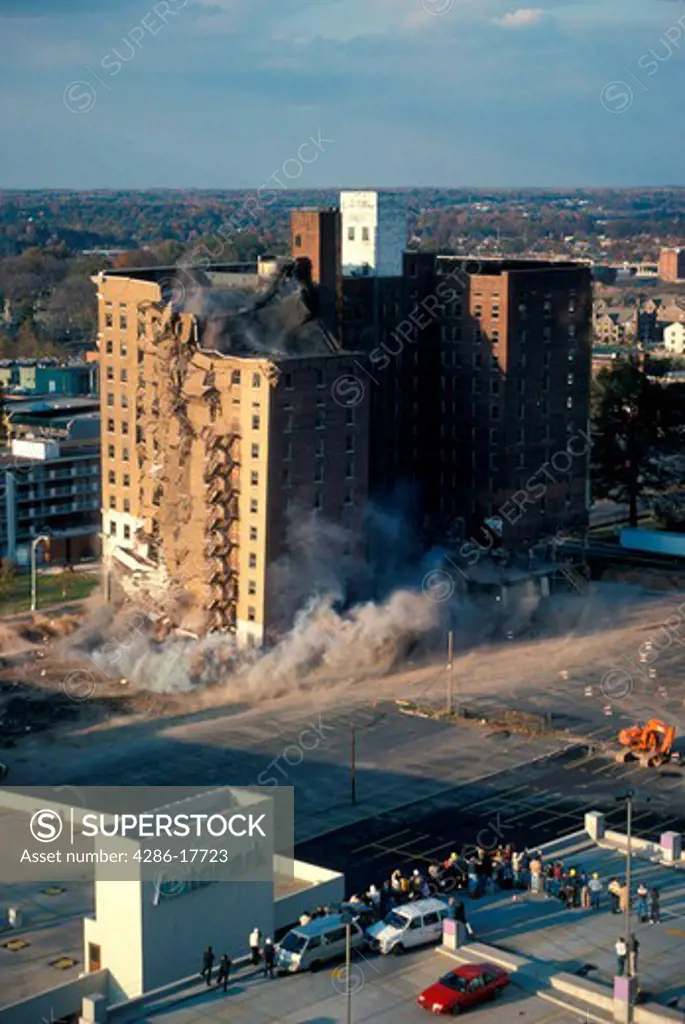 Building implosion sequence #794