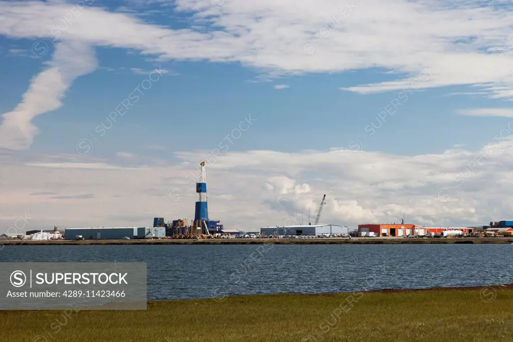 Oil drilling rig along Lake Colleen in Deadhorse, Prudhoe Bay Oil Field, Arctic Alaska, Summer